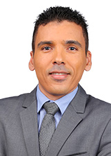 LUCIANO CARVALHO