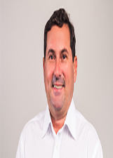 LUCIANO SAMPAIO