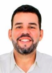 PASTOR ADRIANO