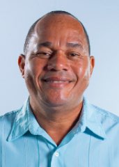 VALDIR DE PROFESSORA SÔNIA