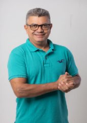 LÁZARO SOUSA
