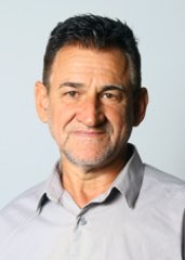 PROFESSOR GUTE