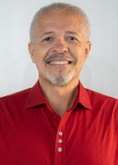 PROFESSOR SELES