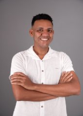 PROFESSOR LÉO