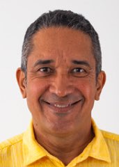IVAN MARTINS