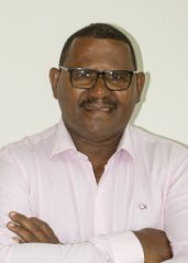 CEZAR MAGALHÃES