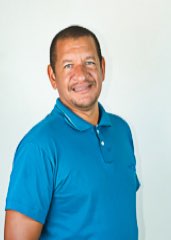 LEO GARÇOM