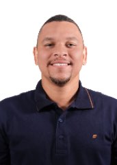 VINICIUS MOURA
