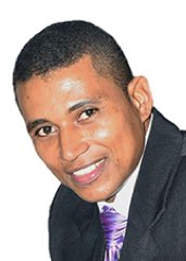 ROSALVO SANTOS