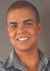 EDUARDO REIS