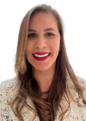LIVIA MORAES